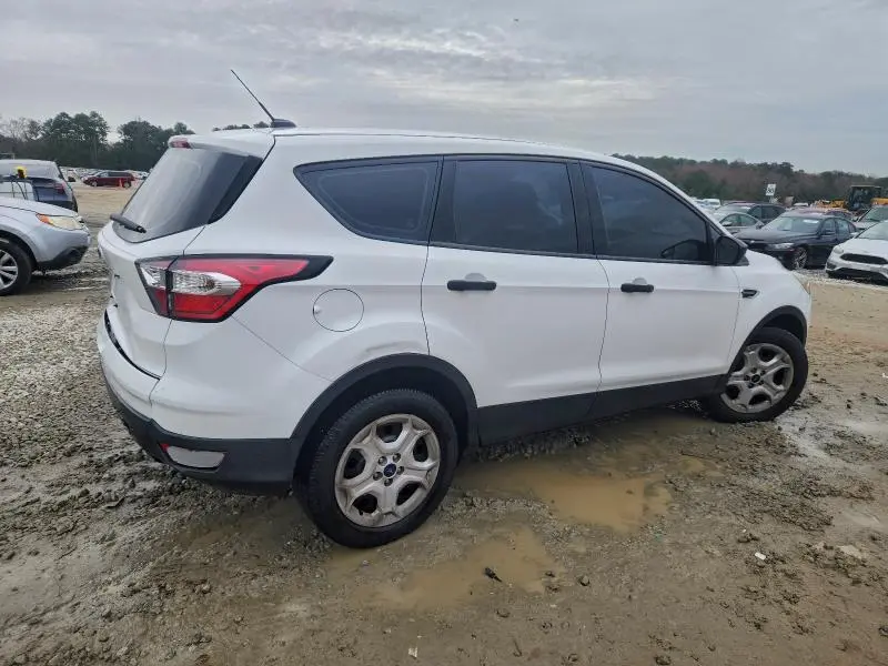2017 FORD ESCAPE S  