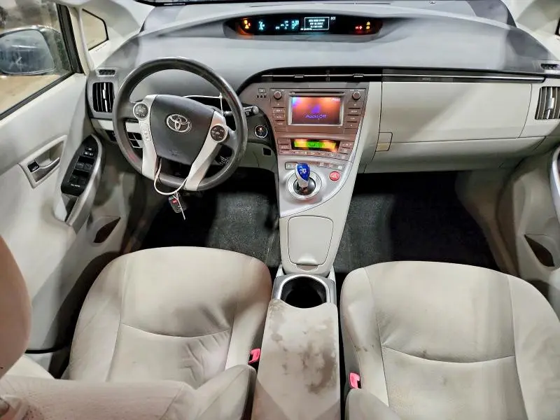2013 TOYOTA PRIUS   