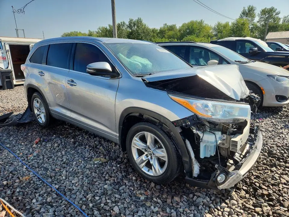 2016 TOYOTA HIGHLANDER LIMITED  