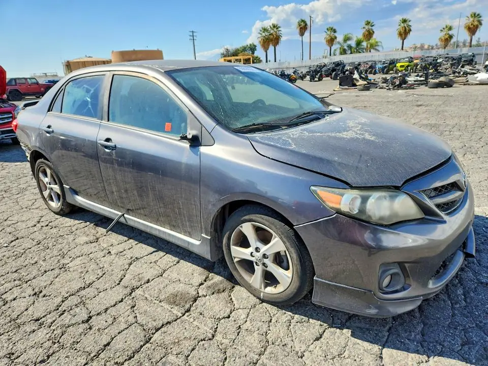 2013 TOYOTA COROLLA S  