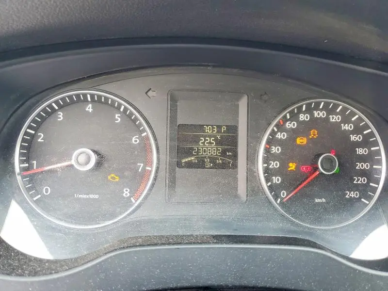 2012 VOLKSWAGEN JETTA SE  