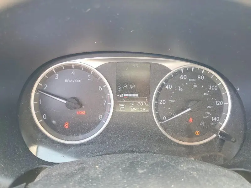 2021 NISSAN KICKS S  