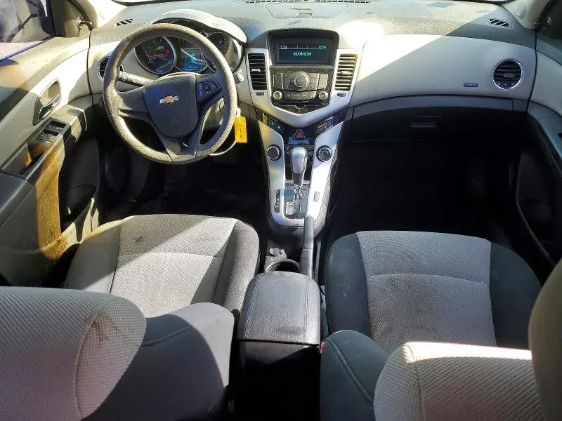 2011 CHEVROLET CRUZE LS  