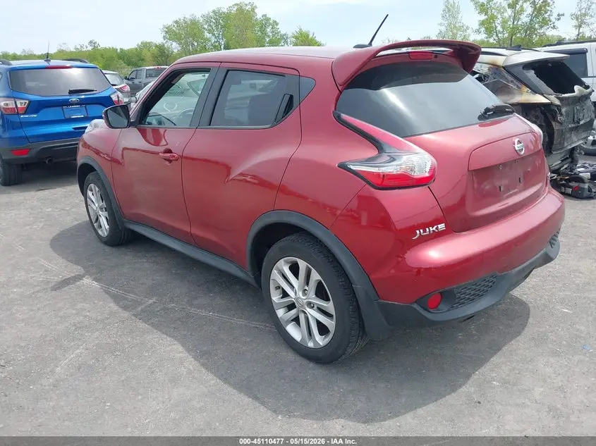 2015 NISSAN JUKE SV