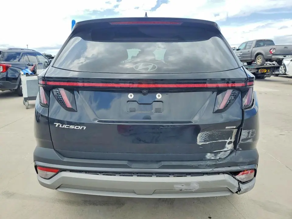 2025 HYUNDAI TUCSON SEL  