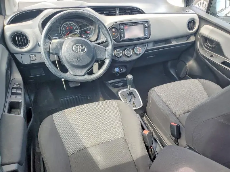2015 TOYOTA YARIS 5-DOOR L  