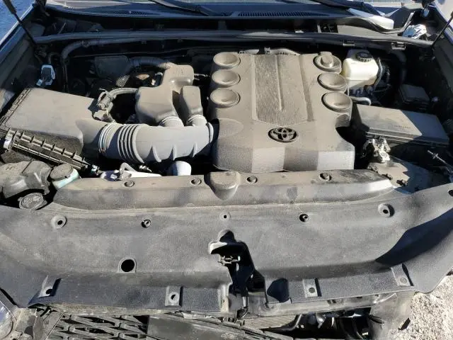 2024 TOYOTA 4RUNNER SR5/SR5 PREMIUM  