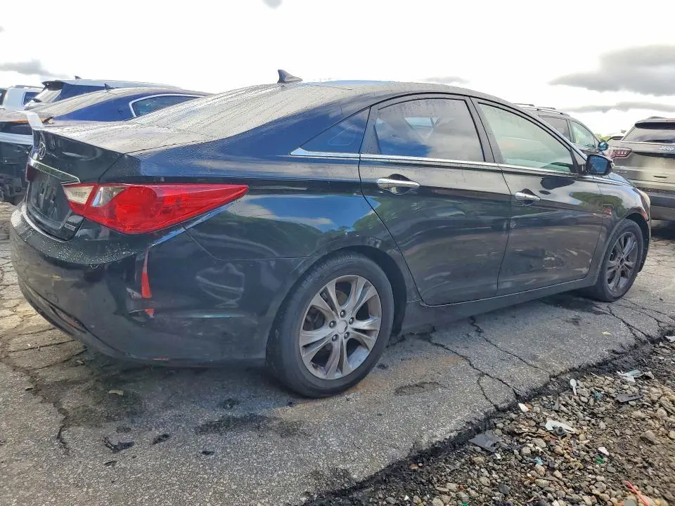2011 HYUNDAI SONATA LIMITED  