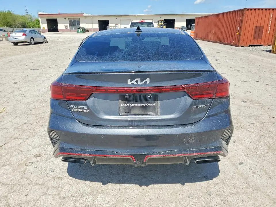2023 KIA FORTE GT  
