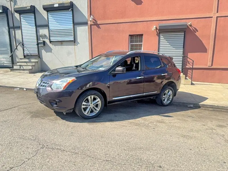 2013 NISSAN ROGUE S  