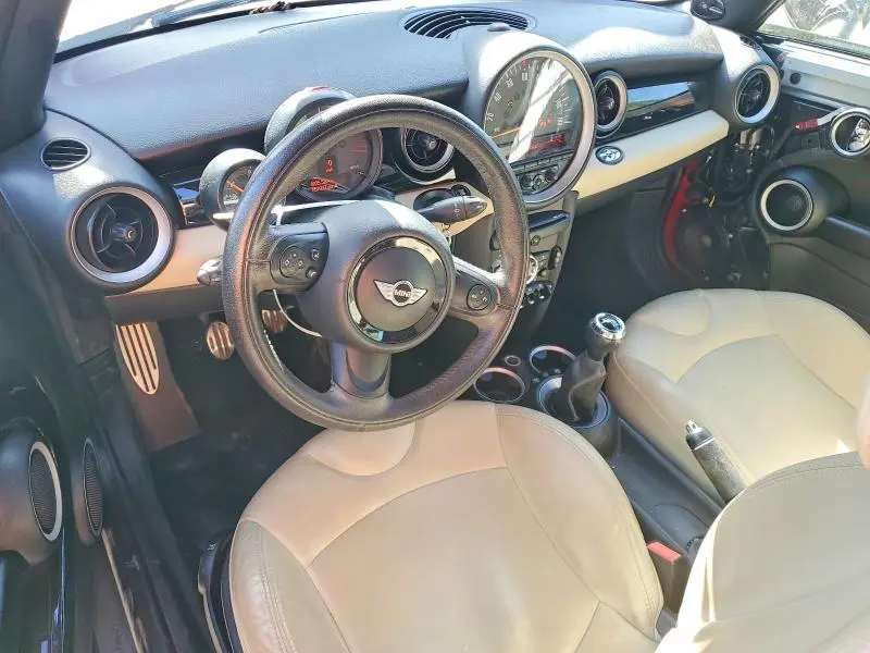 2015 MINI COOPER S  