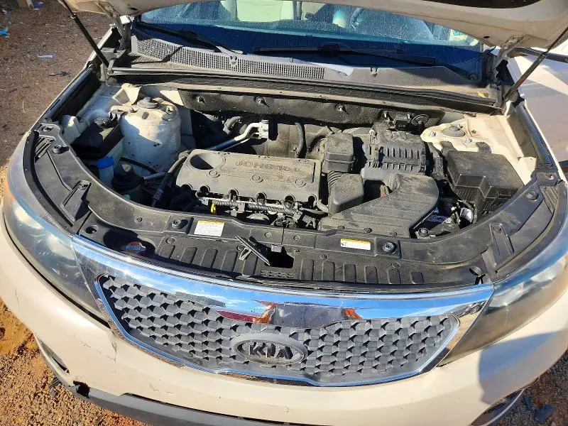 2011 KIA SORENTO   