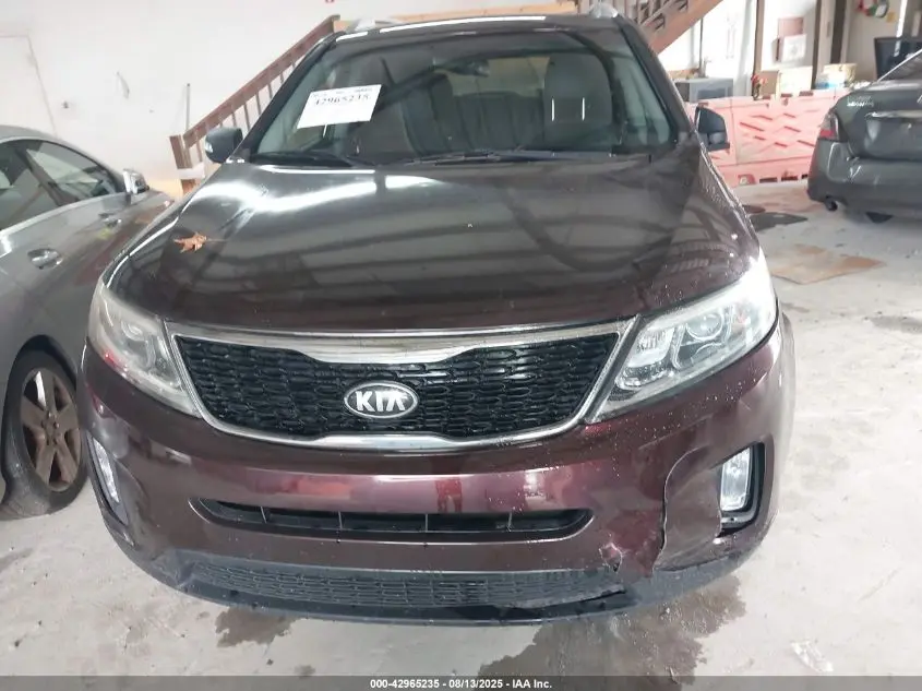 2015 KIA SORENTO LX