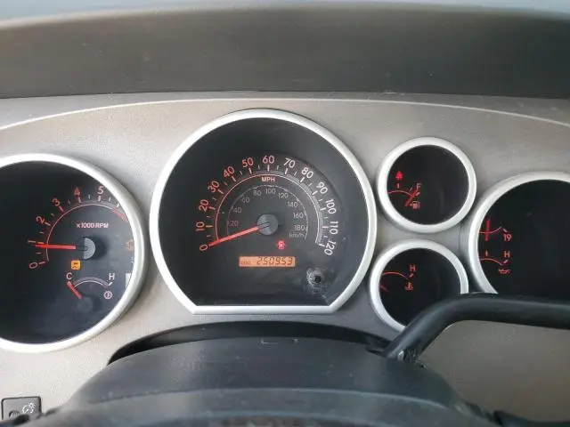 2012 TOYOTA TUNDRA CREWMAX SR5  