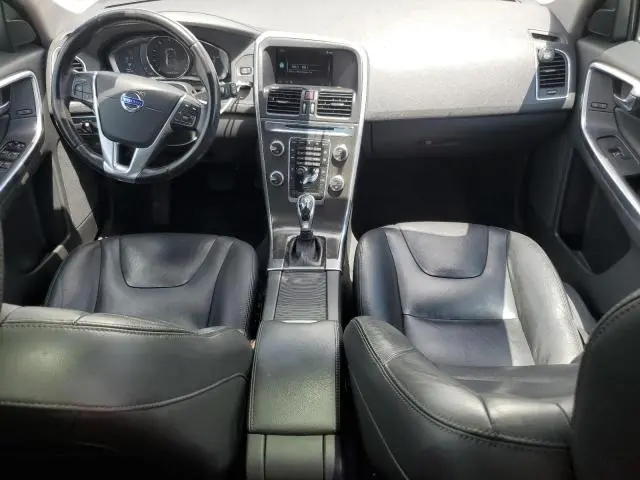 2016 VOLVO XC60 T5 PREMIER  
