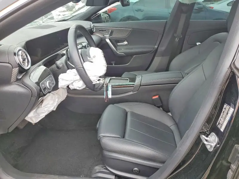 2025 MERCEDES-BENZ CLA 250  