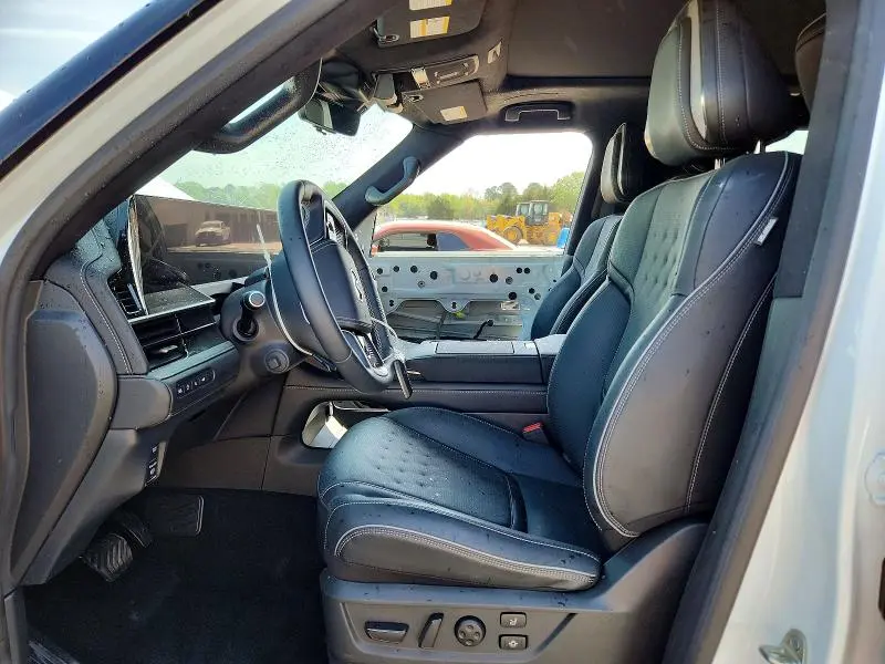2025 INFINITI QX80 AUTOGRAPH  