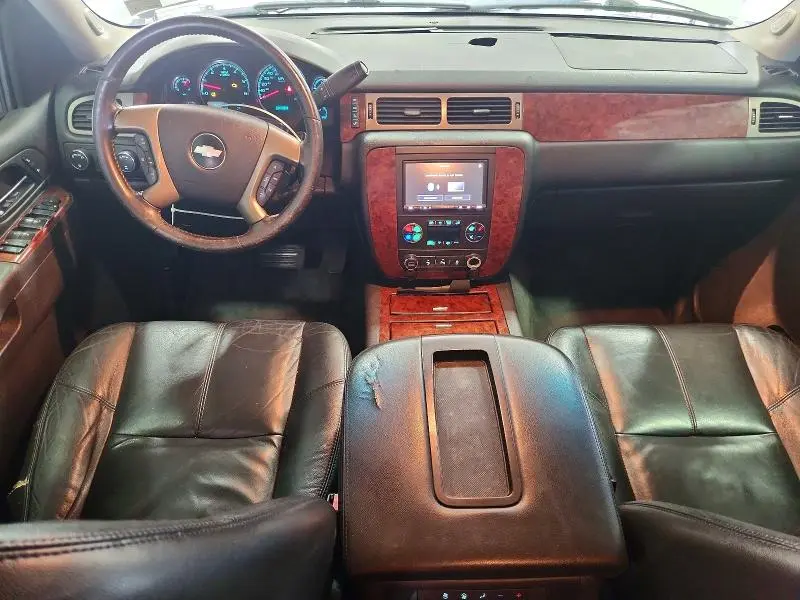 2013 CHEVROLET SUBURBAN K1500 LT  