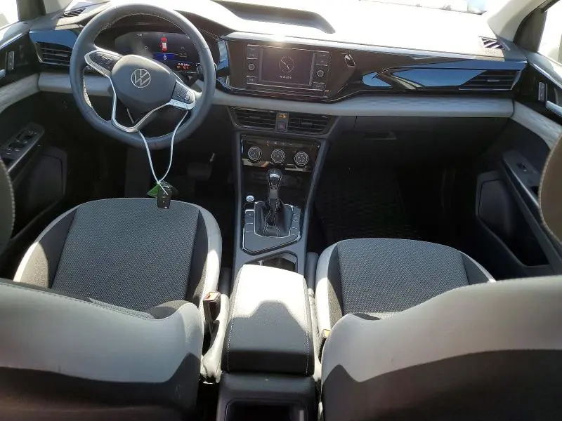 2024 VOLKSWAGEN TAOS   