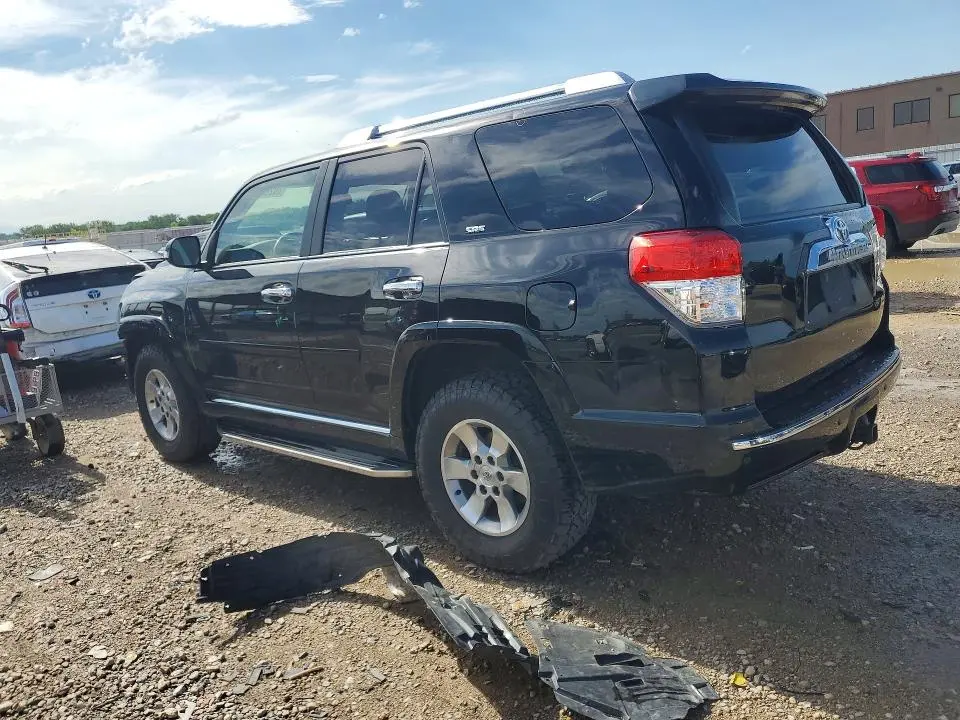 2013 TOYOTA 4RUNNER SR5  