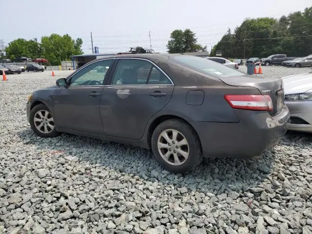 2010 TOYOTA CAMRY SE  