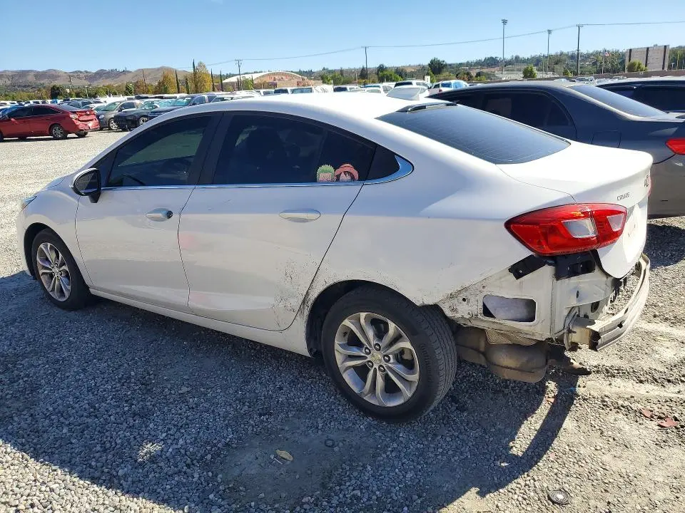 2019 CHEVROLET CRUZE LT  
