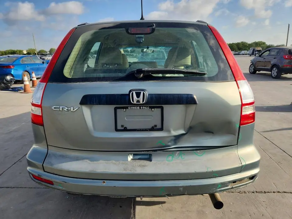 2010 HONDA CR-V LX  