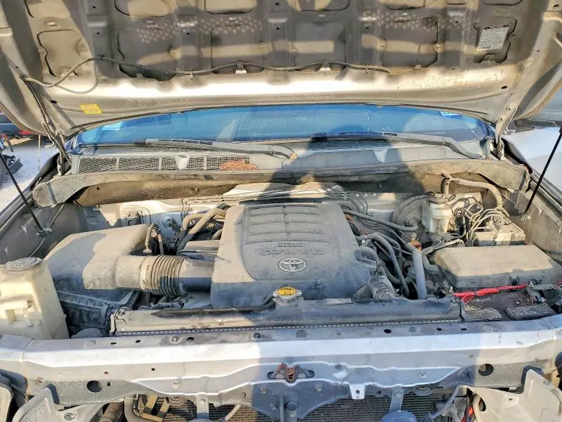 2011 TOYOTA TUNDRA DOUBLE CAB SR5  
