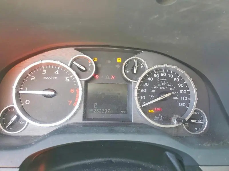 2015 TOYOTA TUNDRA SR5  