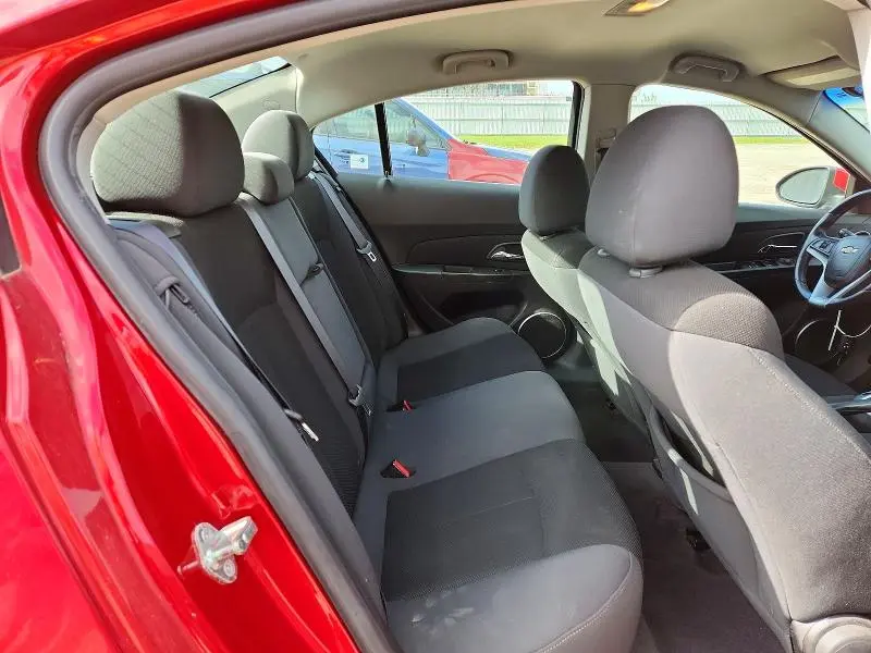 2011 CHEVROLET CRUZE LT  