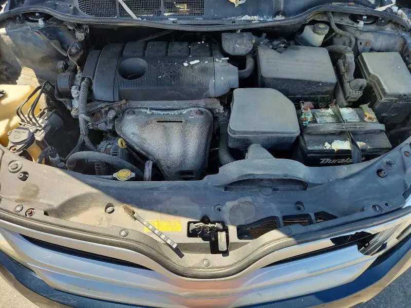 2014 TOYOTA VENZA LE  