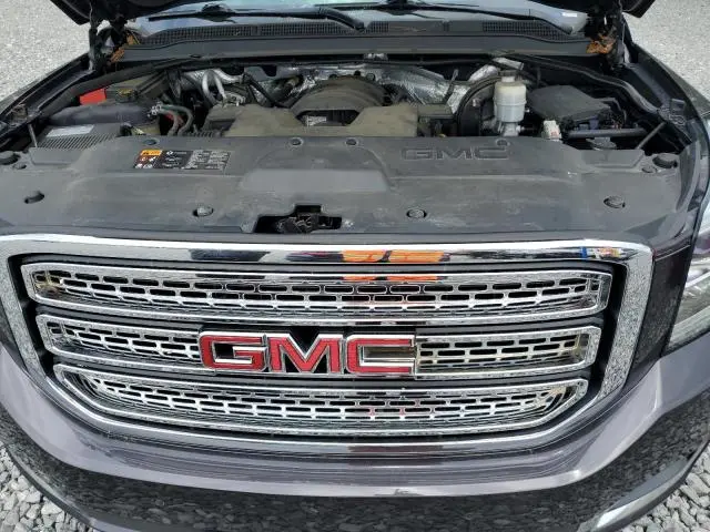 2016 GMC YUKON SLE  