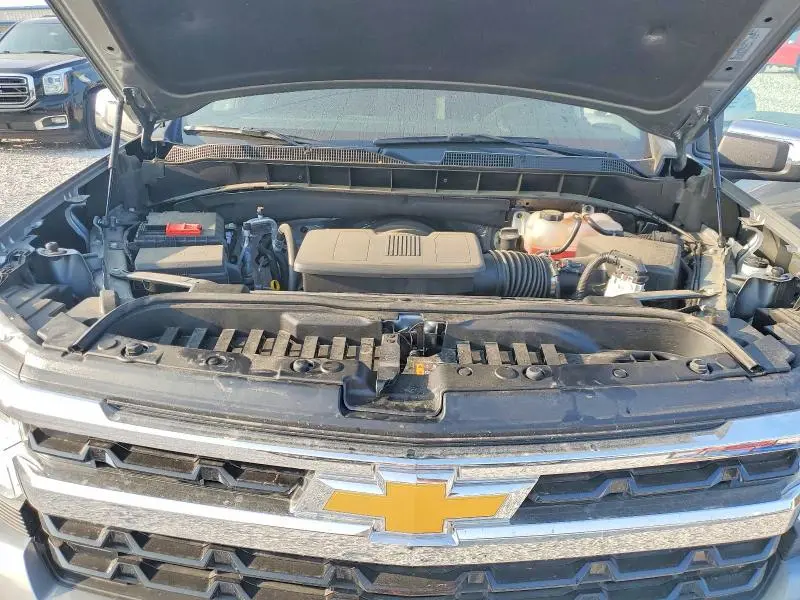 2026 CHEVROLET SILVERADO K1500 LT  
