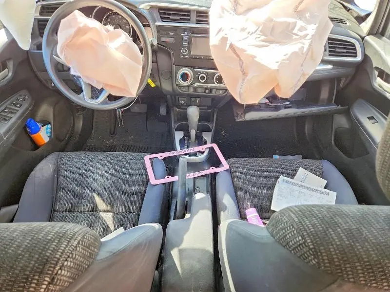 2016 HONDA FIT LX  