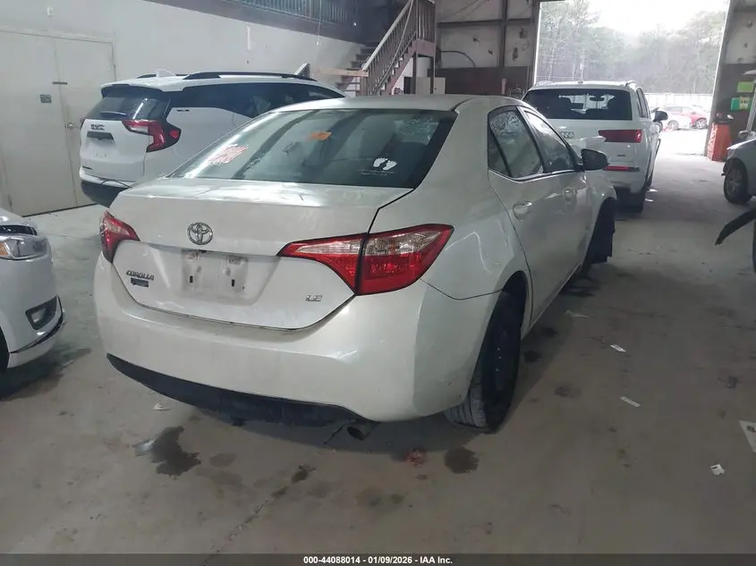 2018 TOYOTA COROLLA LE