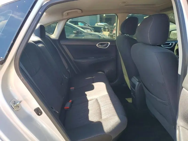 2017 NISSAN SENTRA SV  