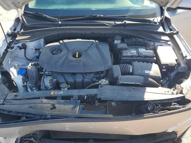 2018 HYUNDAI ELANTRA GT BASE  