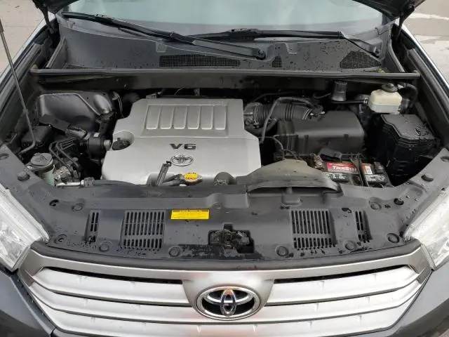 2013 TOYOTA HIGHLANDER BASE  