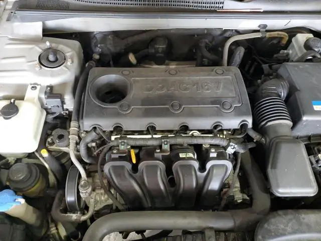 2010 HYUNDAI SONATA GLS  