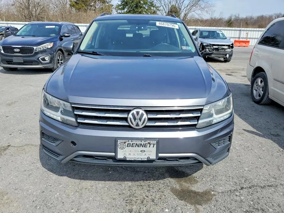 2018 VOLKSWAGEN TIGUAN SE  
