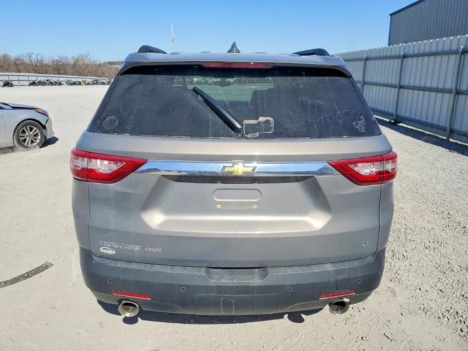 2019 CHEVROLET TRAVERSE LT  