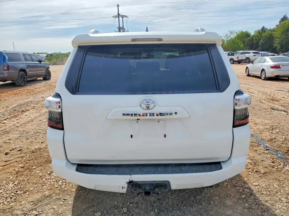 2018 TOYOTA 4RUNNER SR5 PREMIUM  