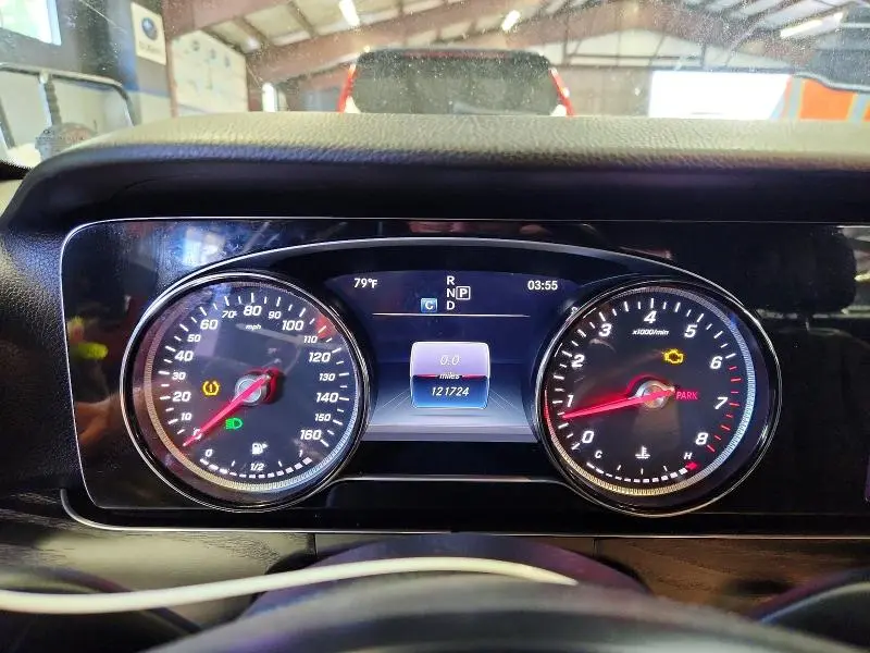 2017 MERCEDES-BENZ E 300 4MATIC  