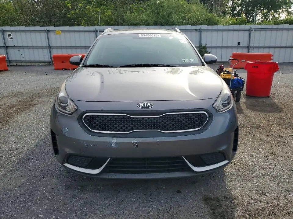 2017 KIA NIRO LX  