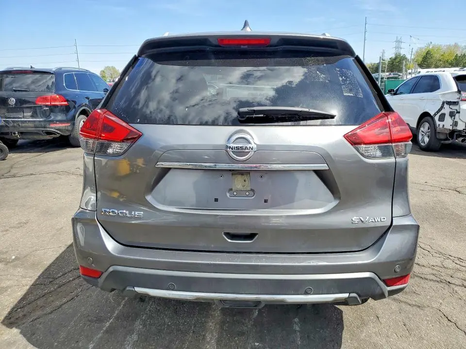 2020 NISSAN ROGUE SV  