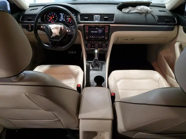 2017 VOLKSWAGEN PASSAT R-LINE