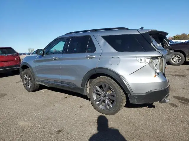 2022 FORD EXPLORER XLT  