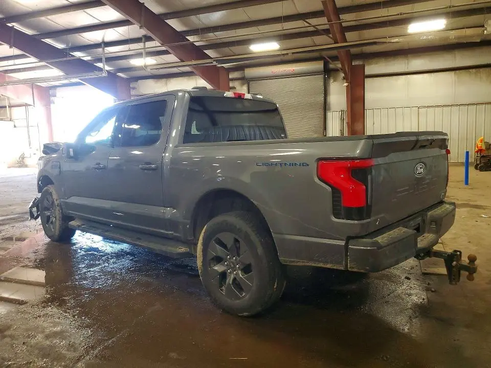 2024 FORD F150 LIGHTNING XLT  