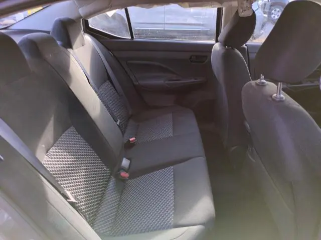 2023 NISSAN VERSA S  