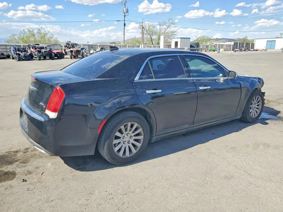 2015 CHRYSLER 300C   